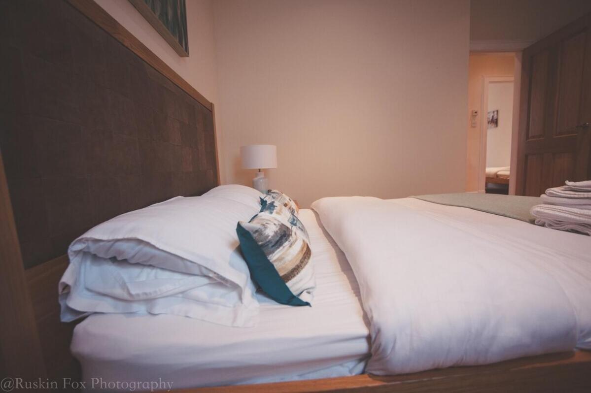 Springbank Apartment Aberdeen Bagian luar foto